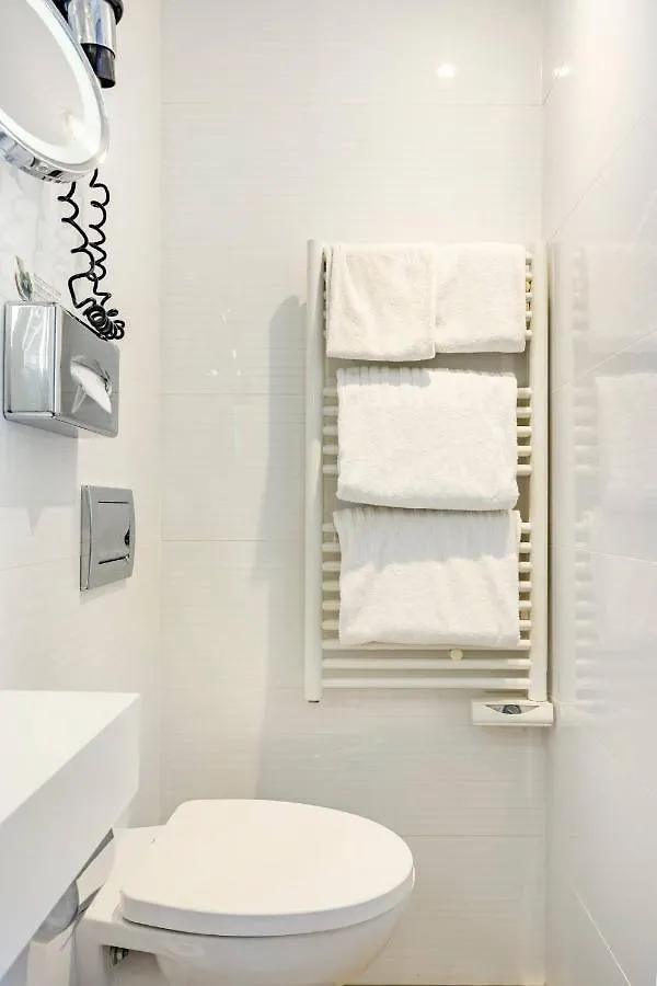 Hotel Opera Marigny Paris