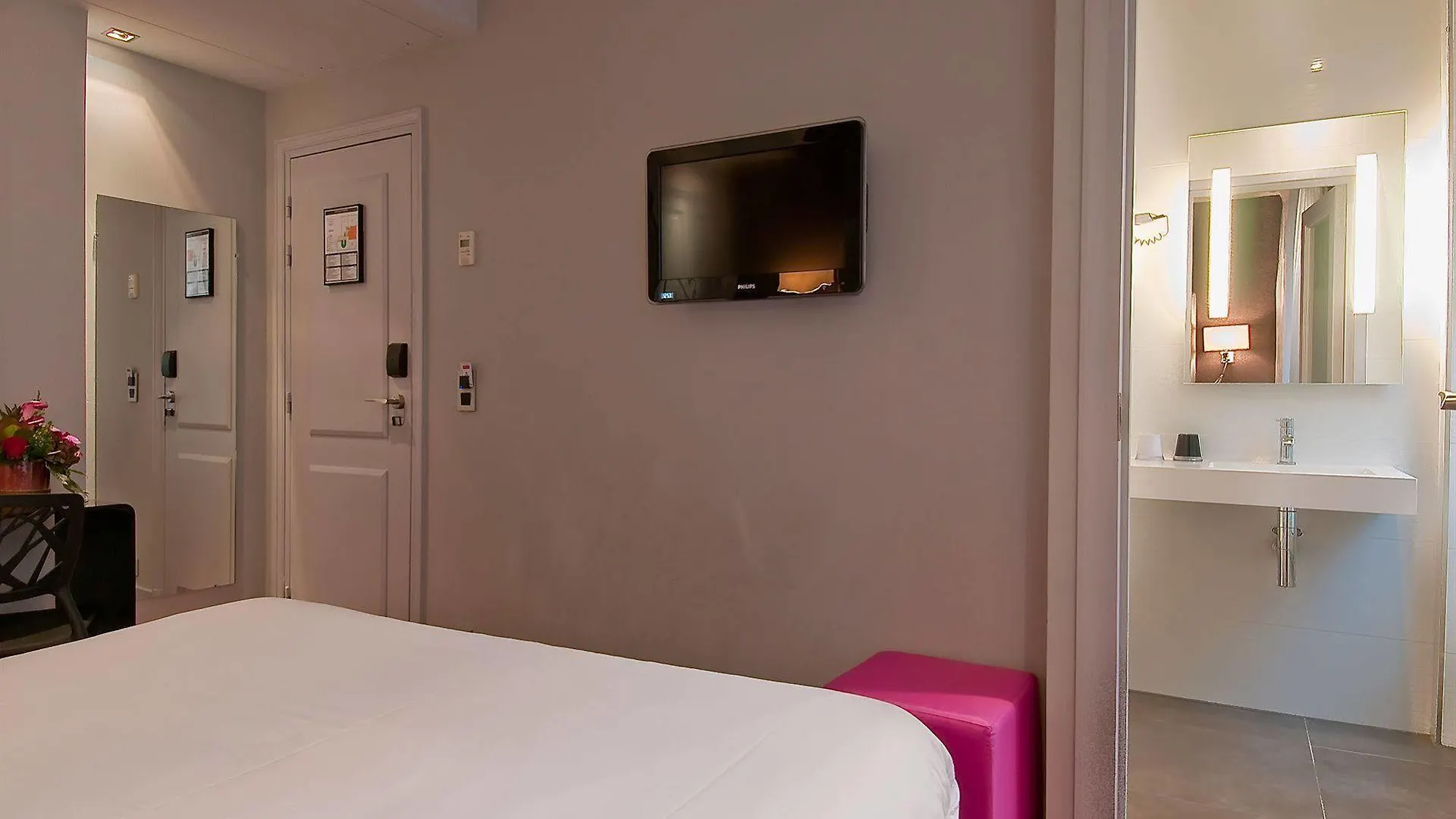 Hotel Opera Marigny Paris France